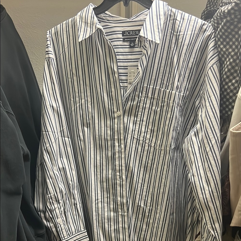 JCREW BUTTON UP
